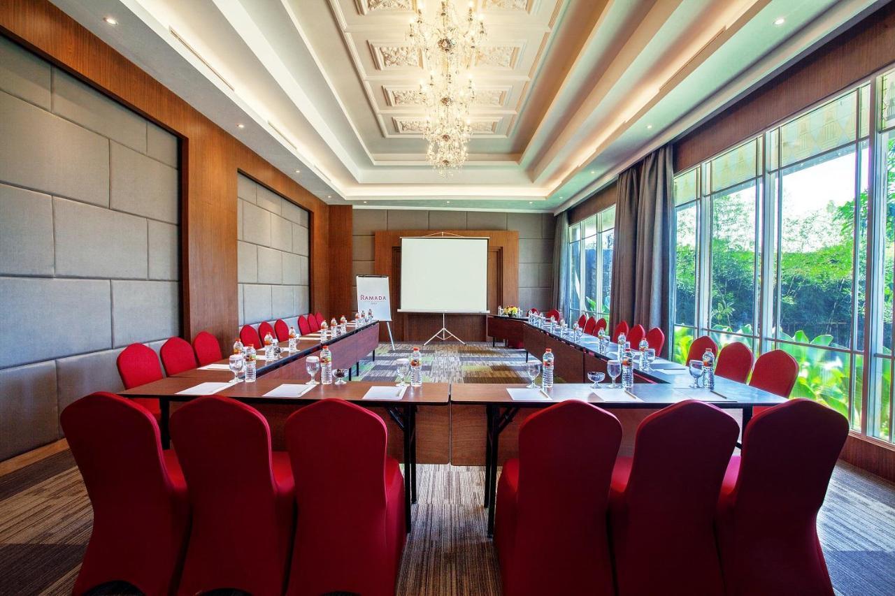Ramada Suites By Wyndham Solo Εξωτερικό φωτογραφία